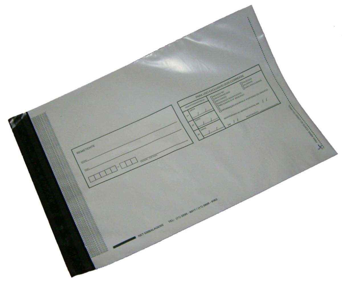 Envelope adesivo feito em plástico