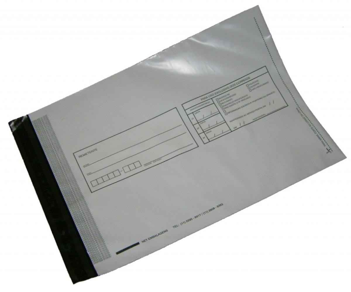 Envelope com aba adesiva de correio personalizado