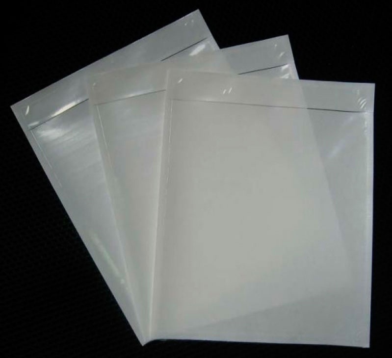 Envelope plástico leitoso