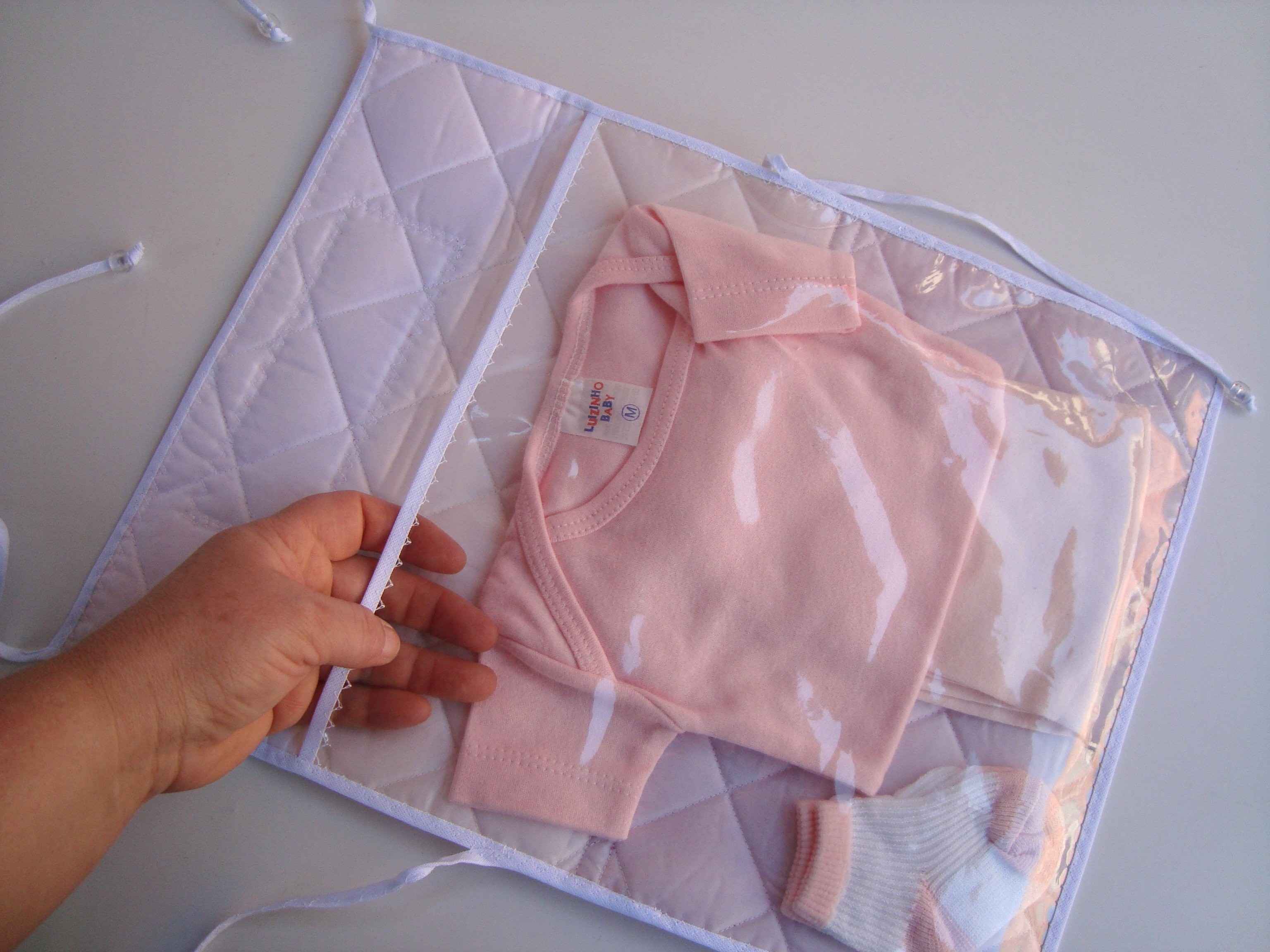 Envelope plástico para roupa de maternidade