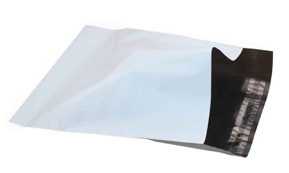 Envelopes plásticos com lacres